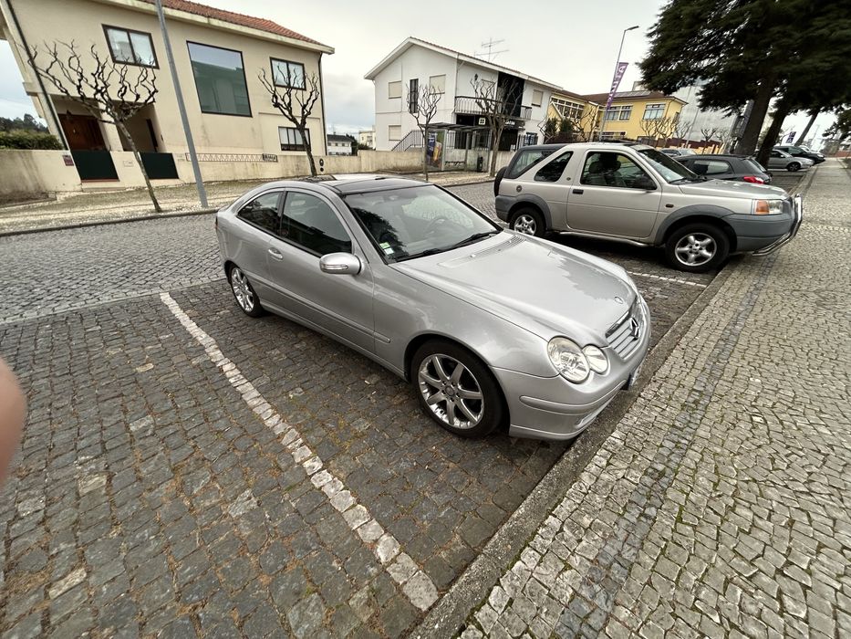 Mercedez-Benz  C220 Sport Coupé