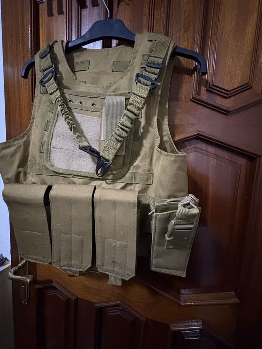 Colete de airsoft com sling