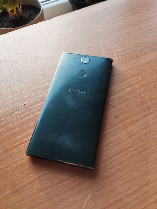 Telefon SONY Xperia XA2
