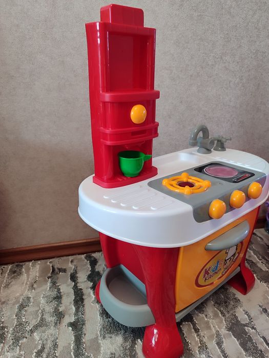 Продам  іграшкові кухні