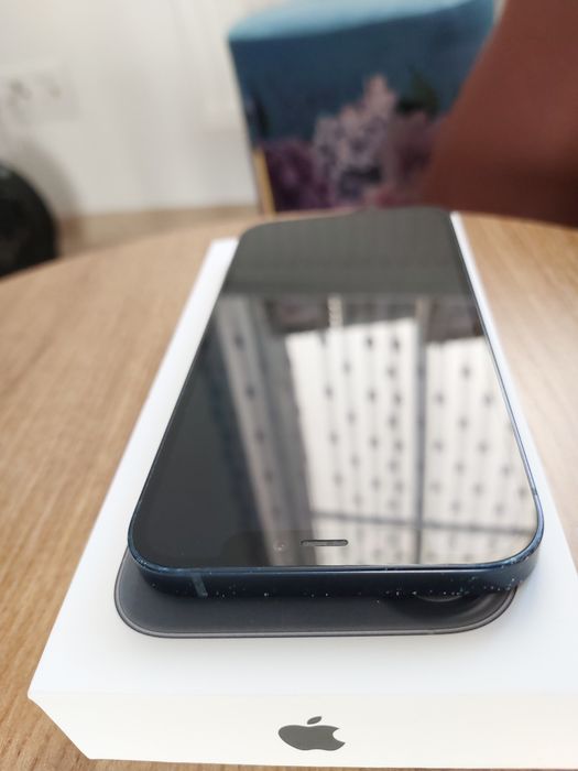 Telefon iPhone 12