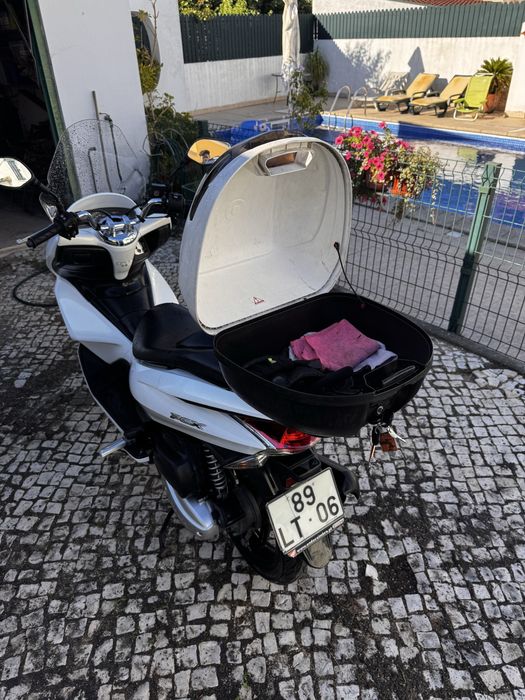 Honda pcx 125 2011