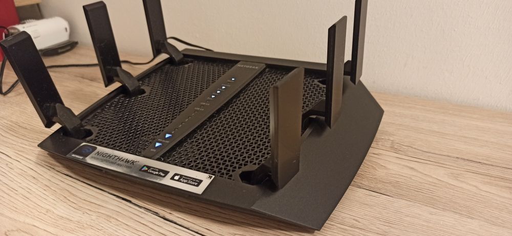 Gaming router Netgear Nighthawk X6 R8000