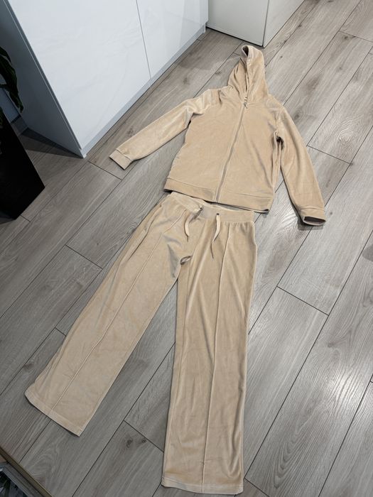 Zestaw dresy damskie welurowe S bezowy