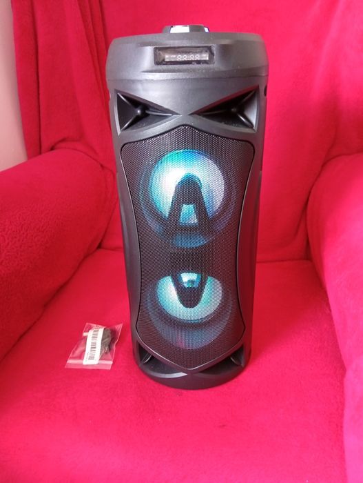 Coluna de som Tower Nova c/ luzes e várias funções