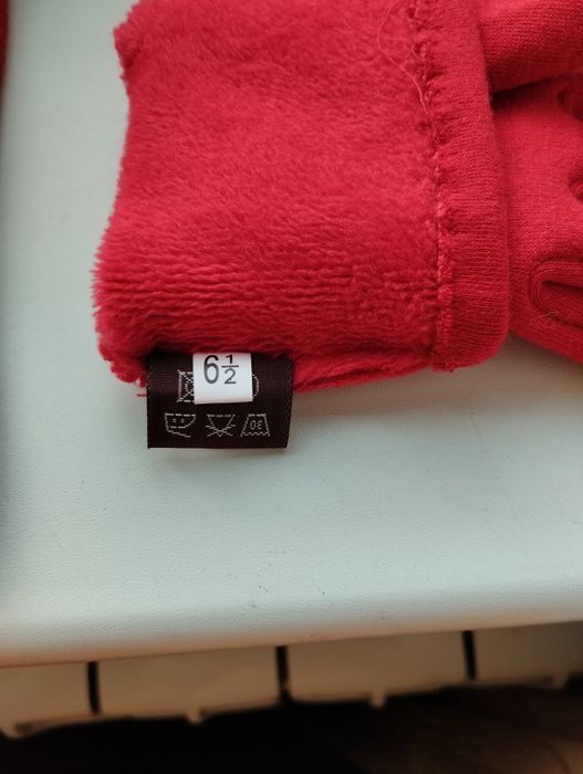 Перчатки женские