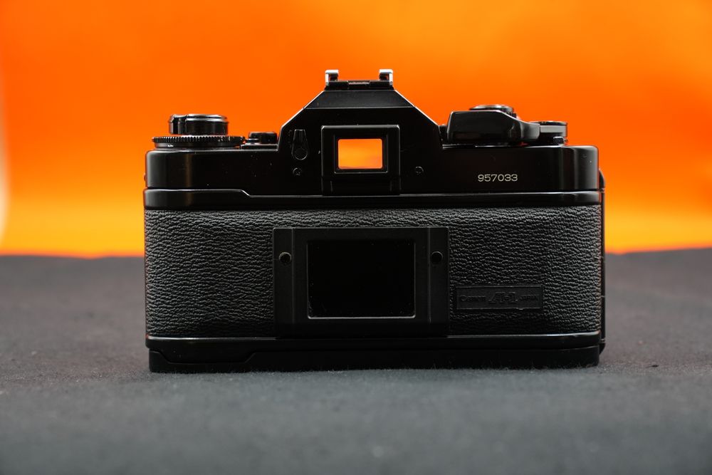 ⭐️美品⭐️モルト交換済⭐️Canon AE-1 PROGRAM ＋50mm F1.4 CANON AE-1 PROGRAM FD 50mm F1.4 POWER WINDER A2 - 新潟県で