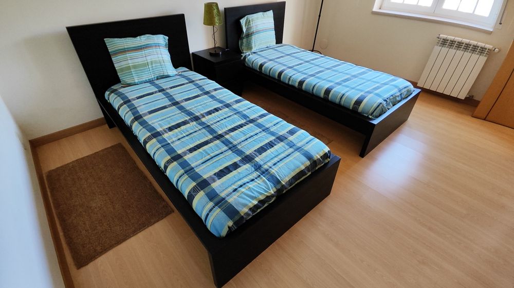2 Camas Solteiro IKEA (210x105)