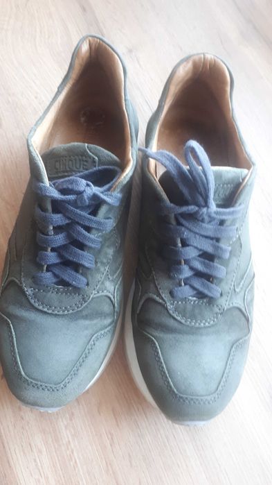 Жіночі кросівки CINGUE