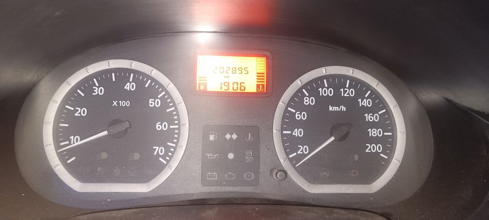 Dacia Logan 1.6 8v
