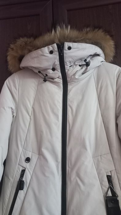 Тепла зимова курточка