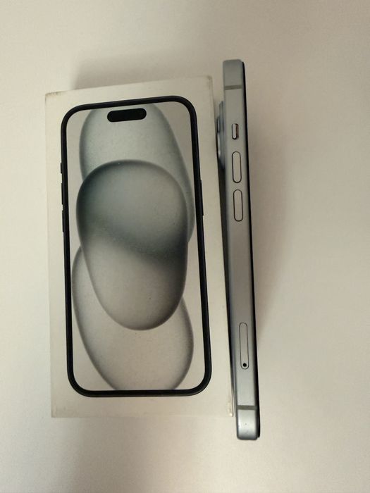 Iphone 15 niebieski 128gb kondycja 100%