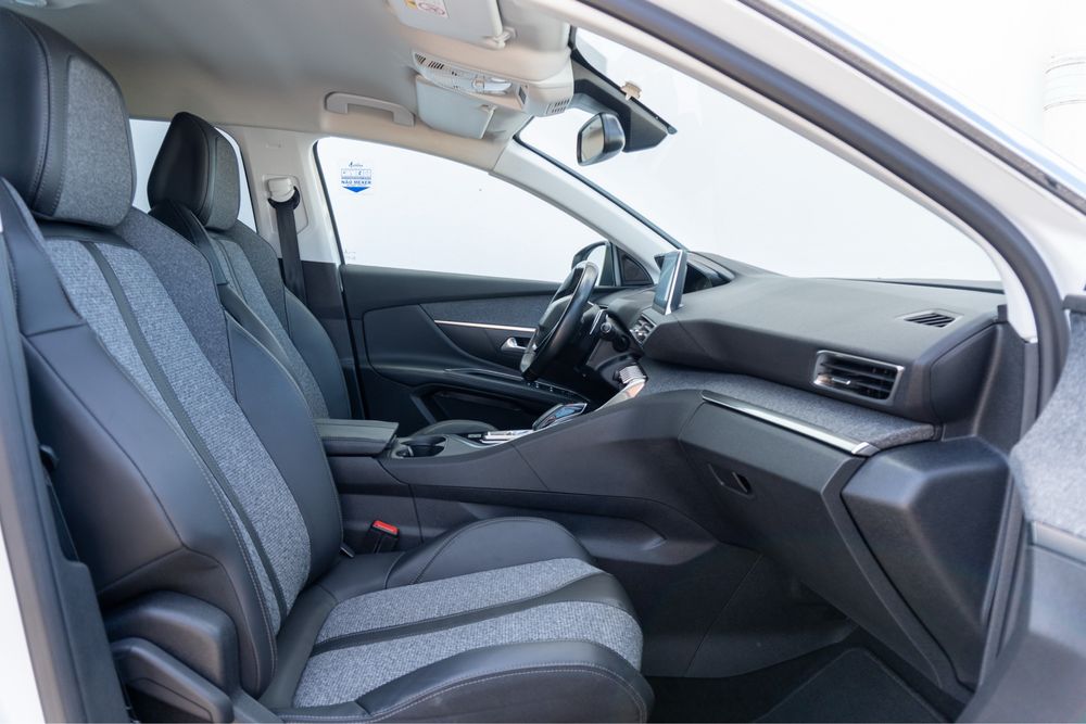 Peugeot 5008 — fotografia 12