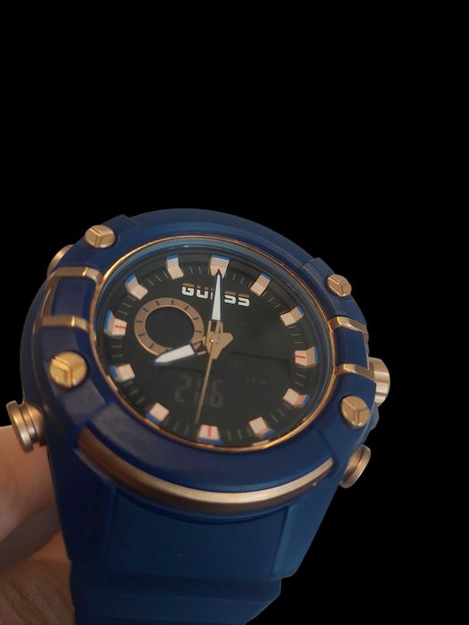 Zegarek Guess Męski sportowy / Nowy Lombard / Cz-wa