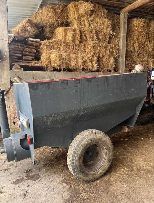 Reboque de transporte de descarga de uvas