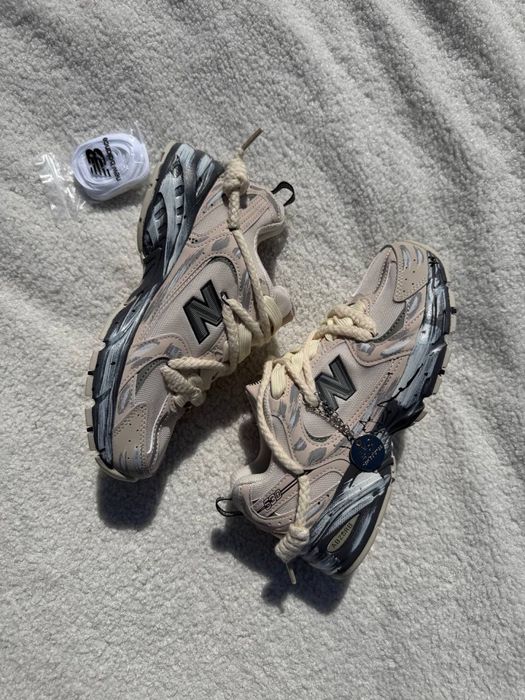 New Balance 530 Custom Beige White