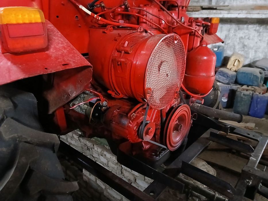 Продам трактор т 16