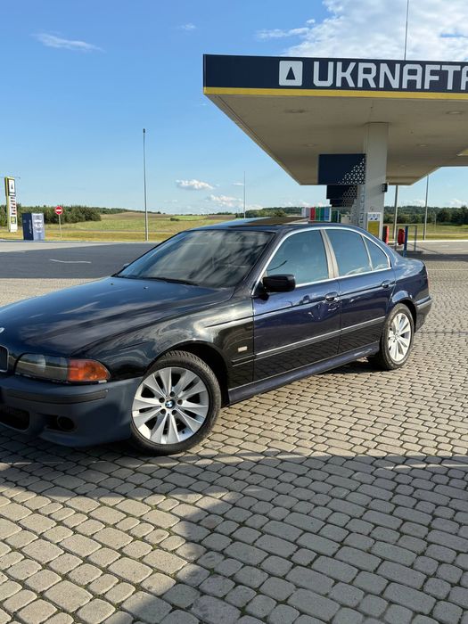Bmw e39 2000р бумер