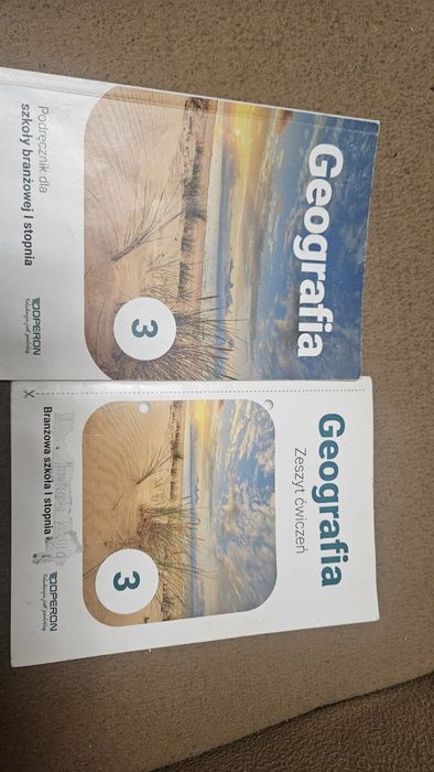 Podrecznik i ćwiczeni do geografii