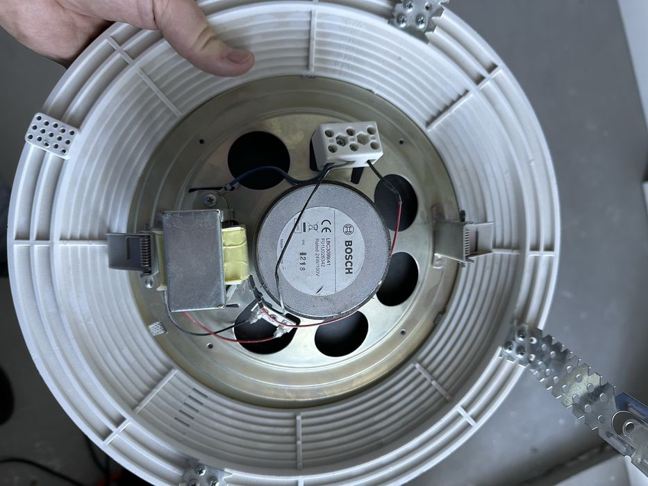 Динамік / гучномовець стельовий Bosch LBC3099/41
