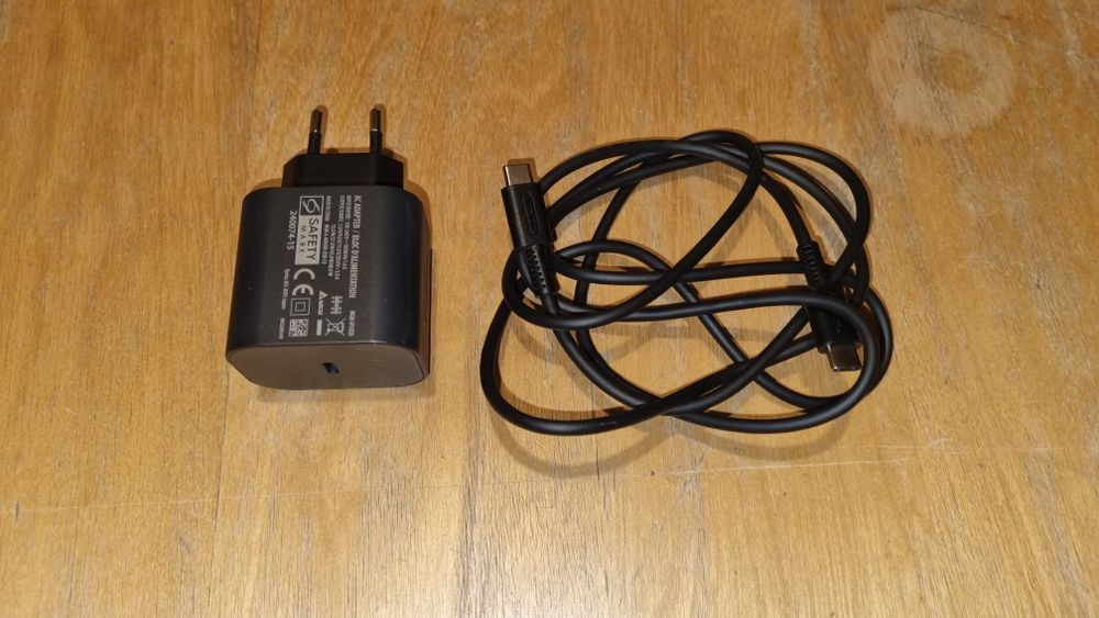 Nintendo Switch 2 + Mario Kart World