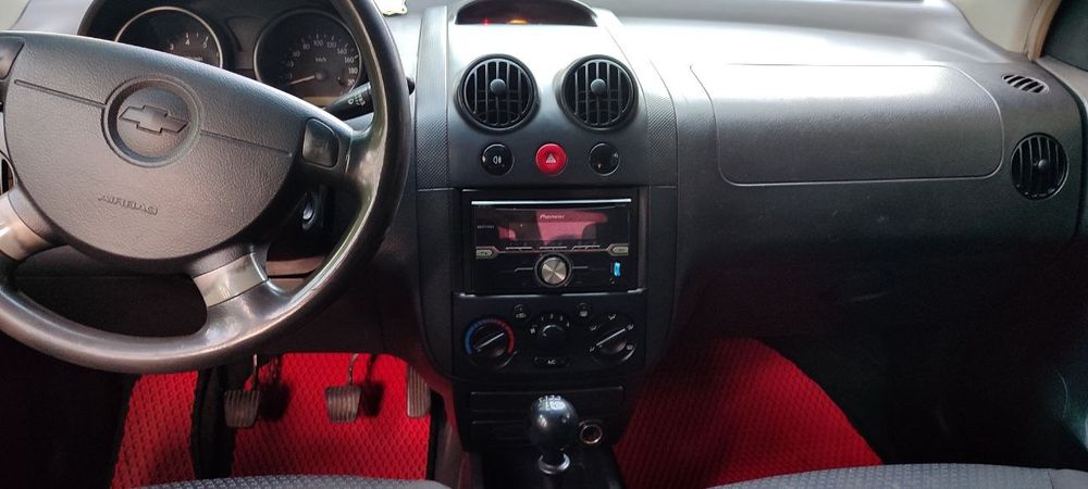 Продаю Chevrolet AVEO Т200