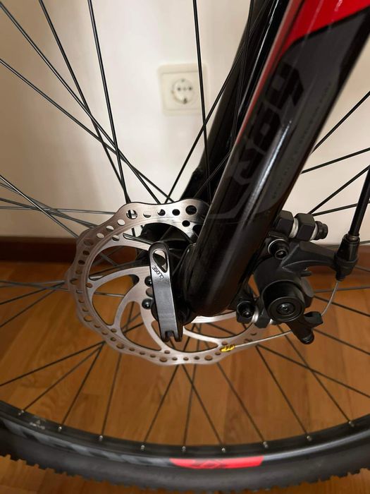 Bicicleta de BTT marca COLUER rodado 29