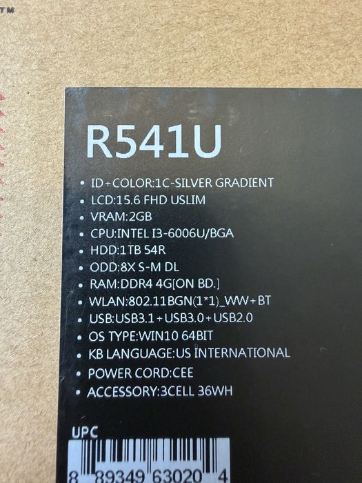 Laptop ASUS R541U