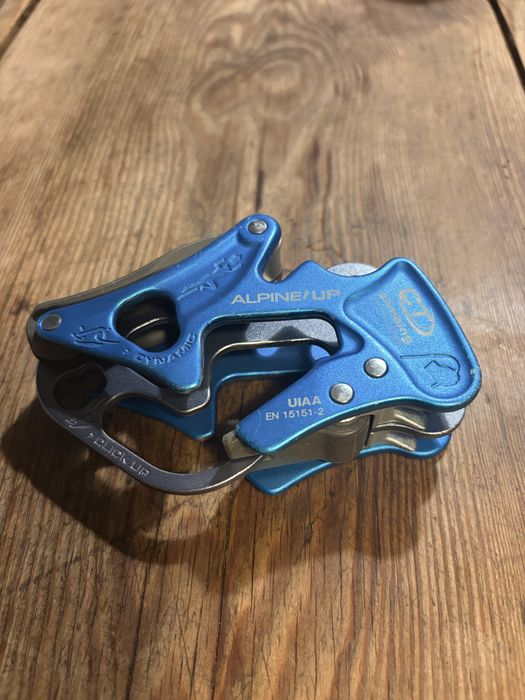 Climbing technology alpine up