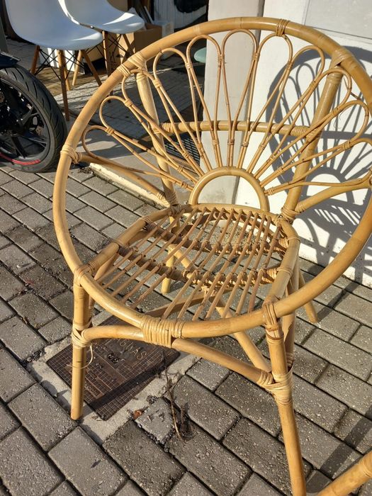 Cadeirões em vime