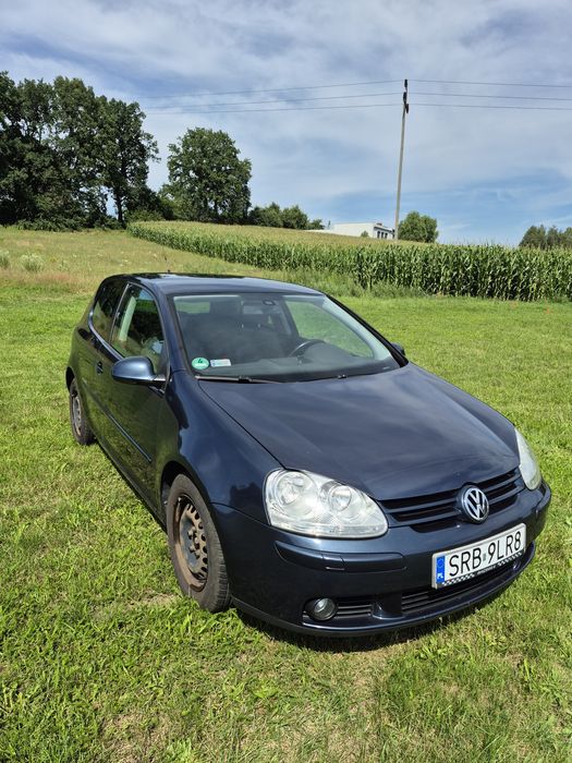 Volkswagen Golf V - Bogate wyposażenie!