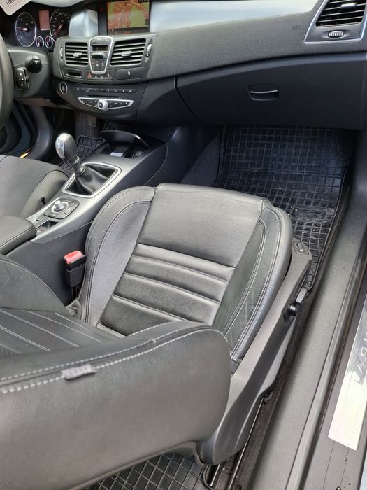 Renault Laguna coupe