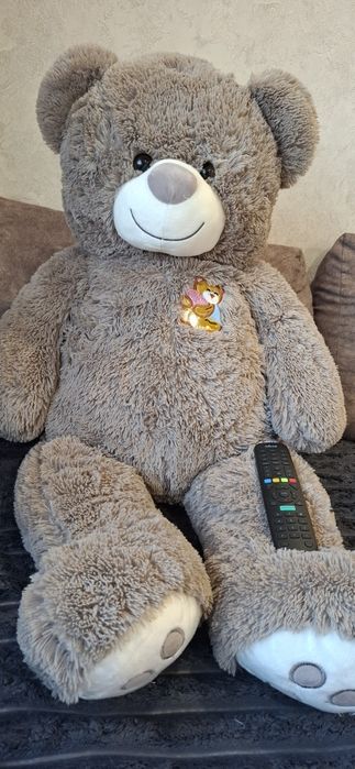 Продам  великого ведмедя