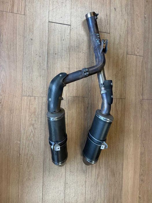 Escape - Leo Vince One Evo Carbon Fiber Ramaha R1  09-14