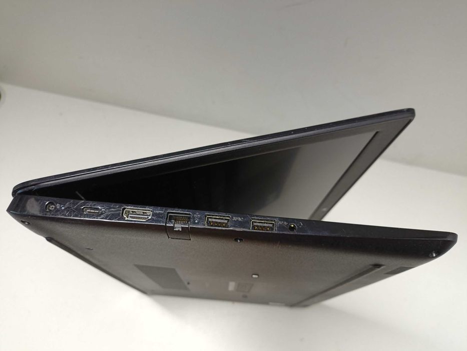 Dell Latitude 3500 15.6"  i7-8565U 8GB 256GB SSD GeForce MX130 Ігровий