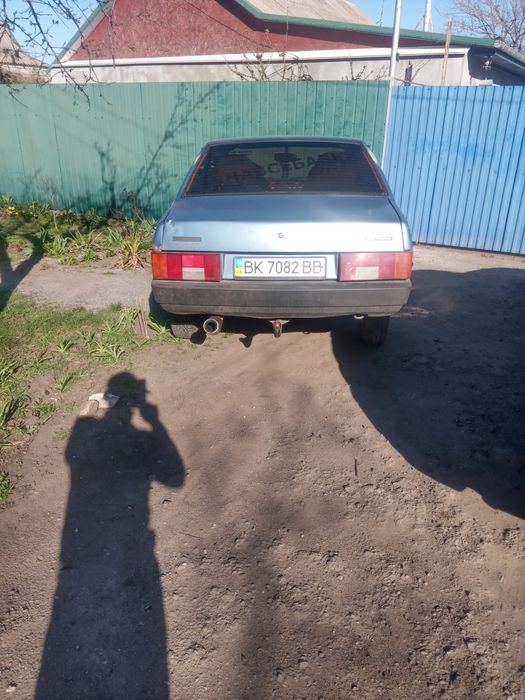 ВАЗ 21099Автомобіль