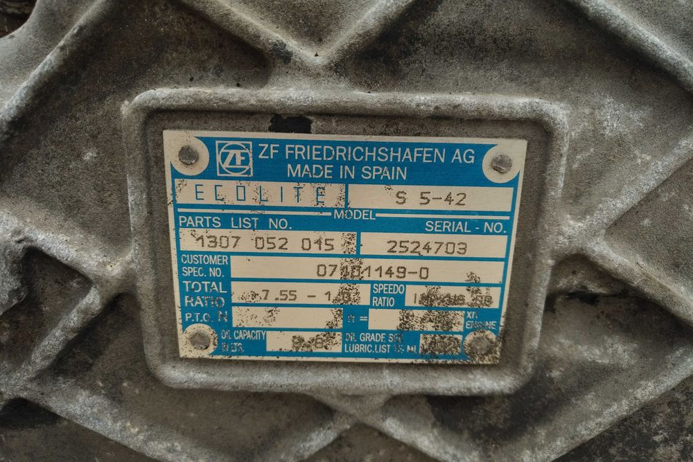 Caixa ZF Ecolite S5-42 manual de 5 velocidades para Nissan Atleon.