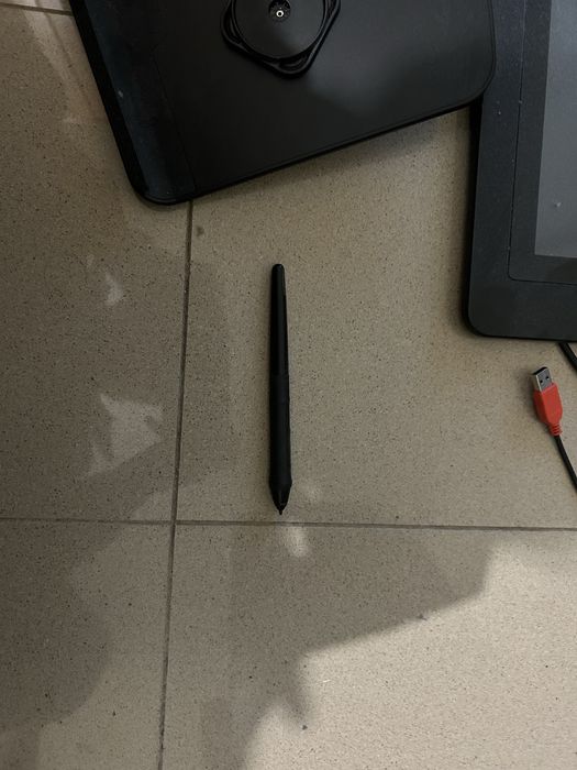 Tablet desenho XPPen 15.6 (sem caixa) (muito pouco uso)