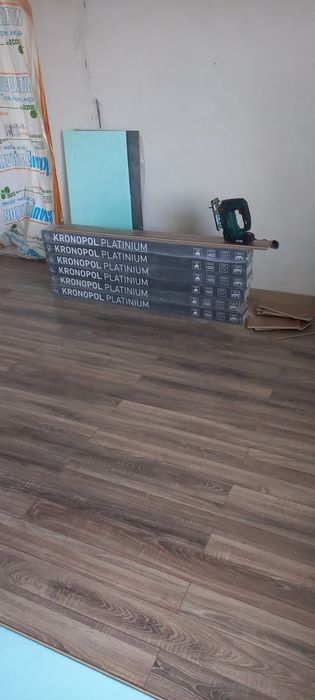 Укладка и ремонт ламината
