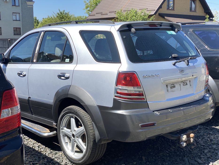 Крило Kia Sorento Bl 2002-2009 крила Кіа Соренто накладка фендер крыло