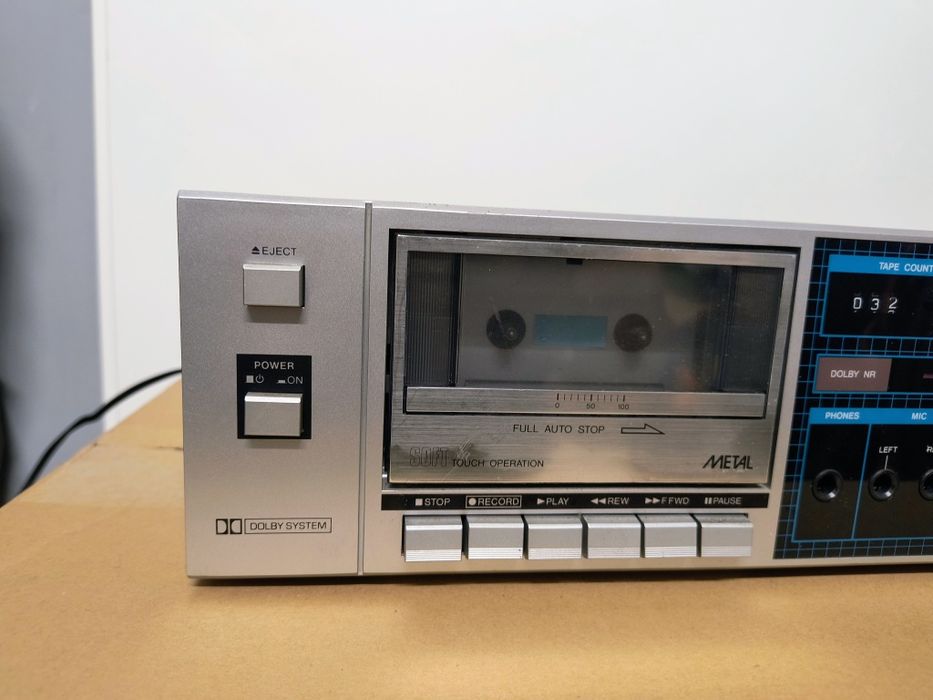 Sanyo RD220 magnetofon