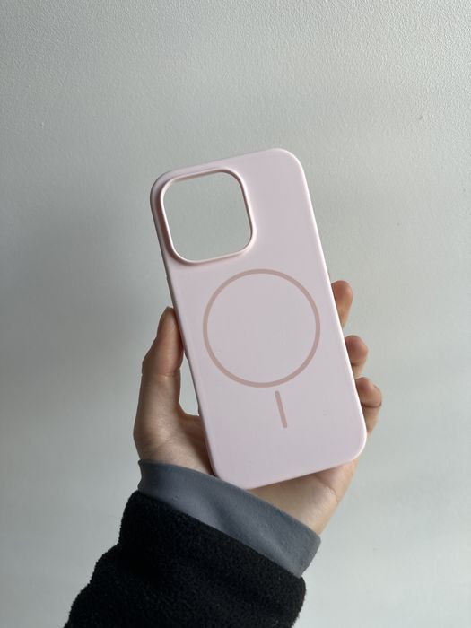 Etui silikonowe MagSafe różowe do iPhone 16 PRO