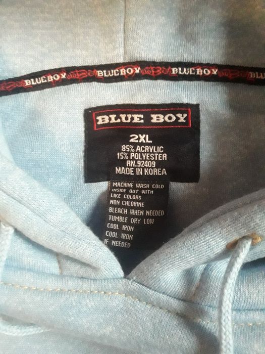 Błekitny dres spodnie i bluza z kapturem