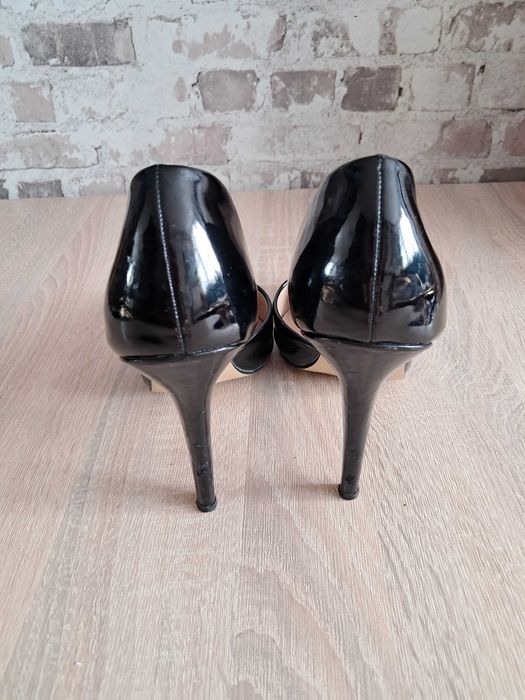 Szpilki ,lakierki ,high heels Sergio Todzi 40