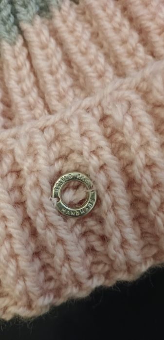 Czapka wełniana wielokolorowa robiona ręcznie