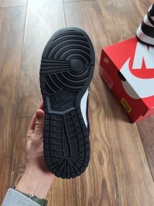 Nike dunk low panda 44