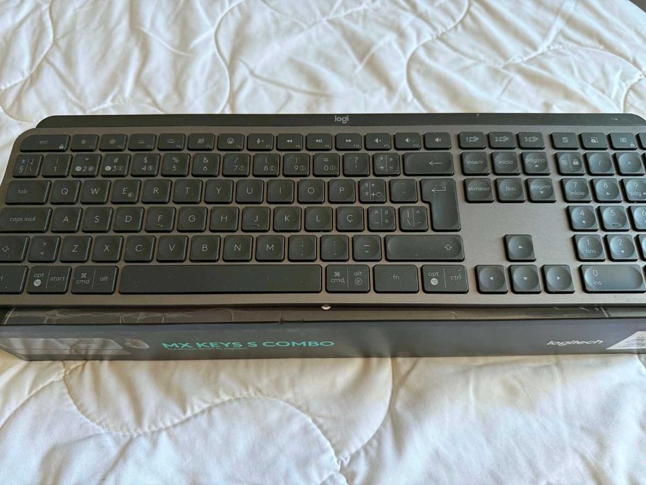 Logitech Mx Keys Combo