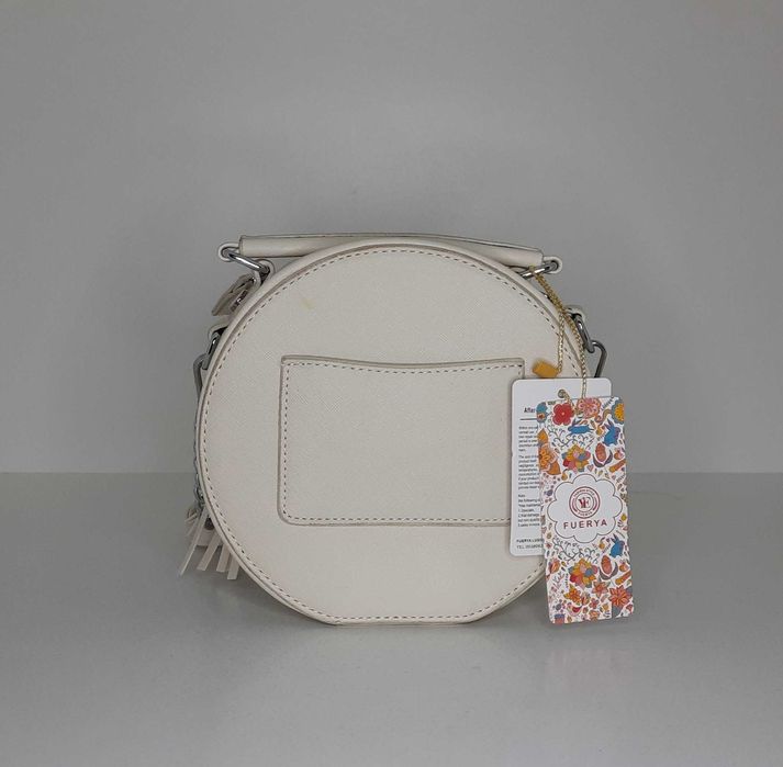 Новая сумка, сумочка цвет айвори.