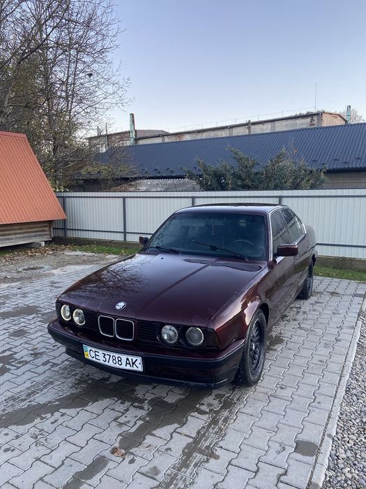 Продам е34 м51 гарний стан