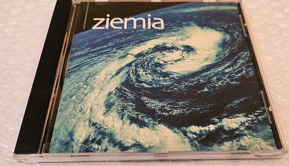 Encyklopedia seria multimedialna: 1 - natura- Ziemia PWN